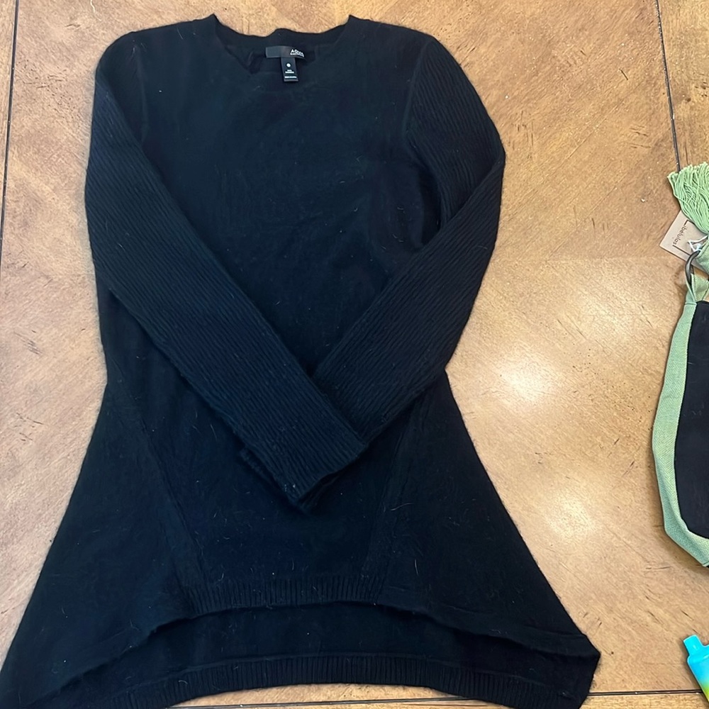 Beautiful aqua 100 percent cashmere sweater